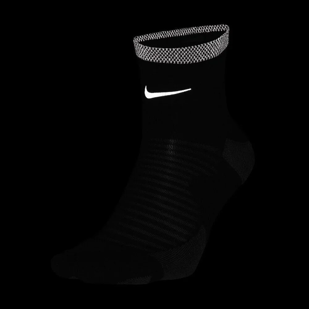 Nike nwt spark